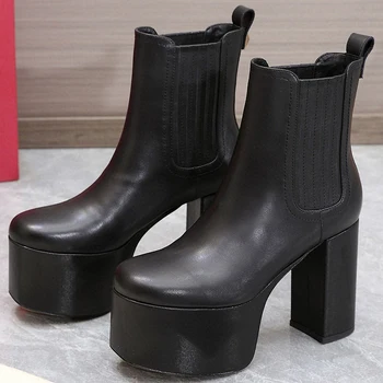 2023 Осень, новые модные короткие сапоги на платформе, лаконичный европейский американский стиль, однотонные женские ботинки, увеличивающие рост.