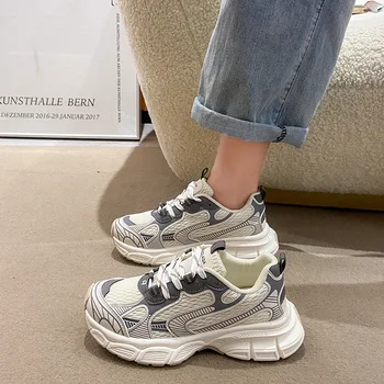 Женская обувь Весенне-осенняя новая спортивная обувь на вулканизированной платформе со шнуровкой, наклонный каблук, толстая подошва, нескользящая женская повседневная обувь