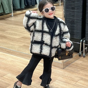 Модный кардиган для детей, новое пальто в корейском стиле, топ из овечьей шерсти, хлопковая стеганая куртка для девочек, зимняя одежда для детей в тон.